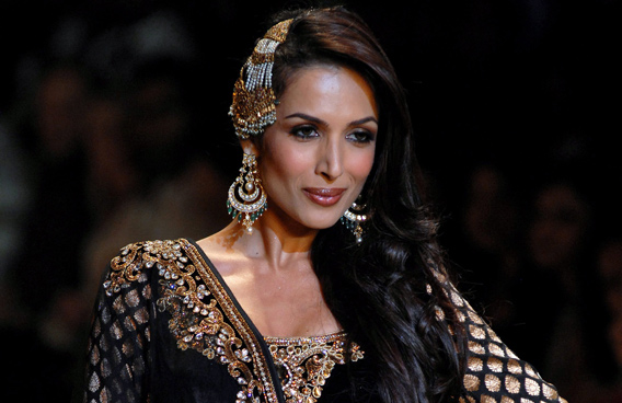 Malaika is 'fond' of Kareena and item numbers